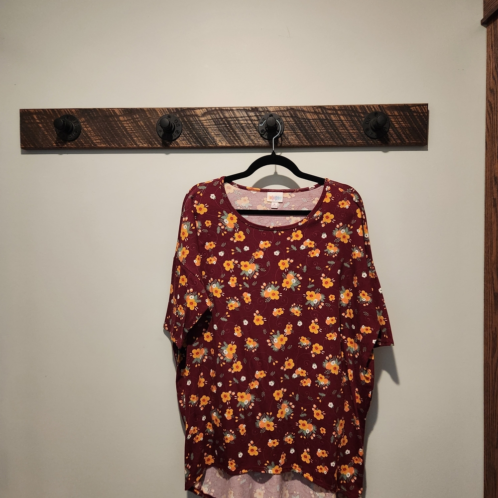 LuLaRoe Burgundy Boxy 3/4 Sleeve Tee